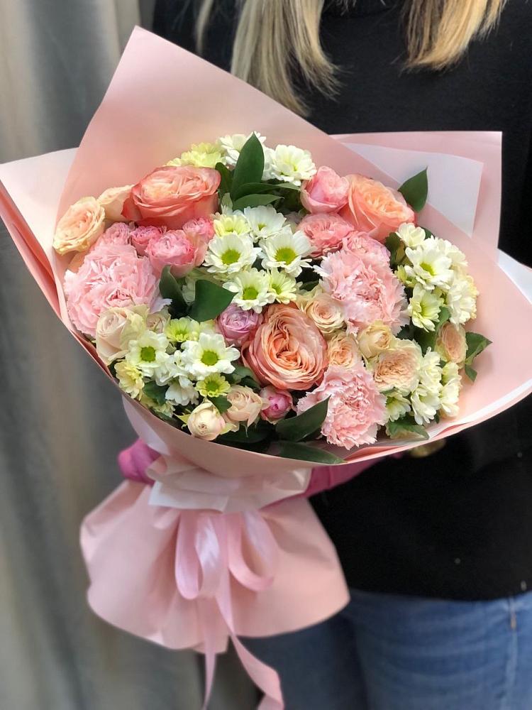 Букет цветов из: Гвоздики, Розы и Хризантемы в Гаврилов-Посаде