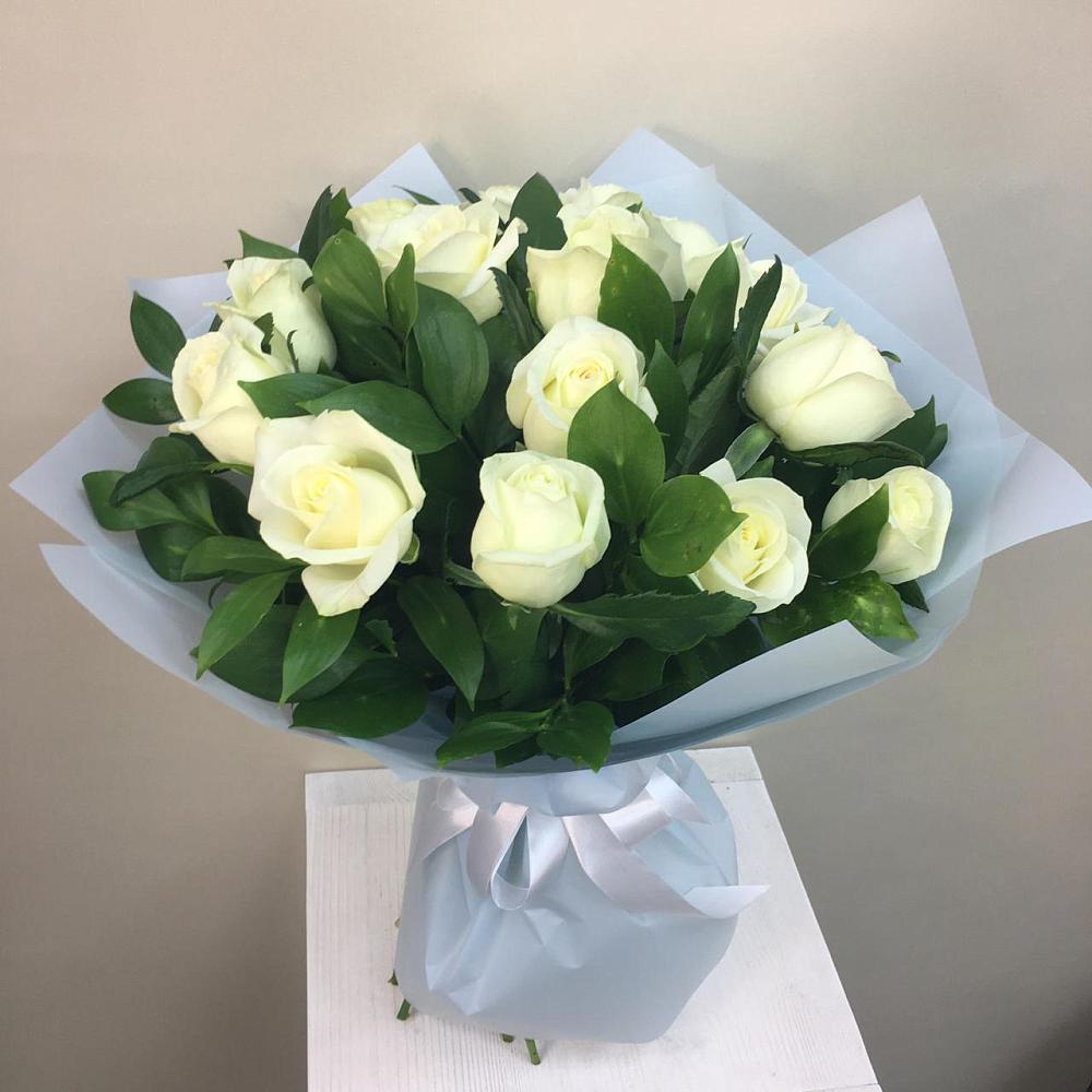 Букет 15 Белых роз Проуд в Гаврилов-Посаде
