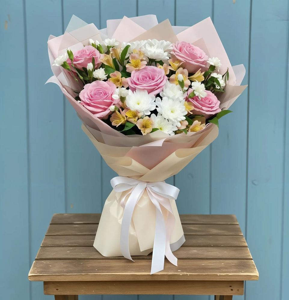 Букет французская меренга в Гаврилов-Посаде Букет цветов из: Гвоздики, Орхидеи и Розы в Гаврилов-Посаде